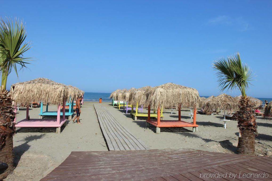 Hotel Best Western Plus Larco Larnaca Zewnętrze zdjęcie