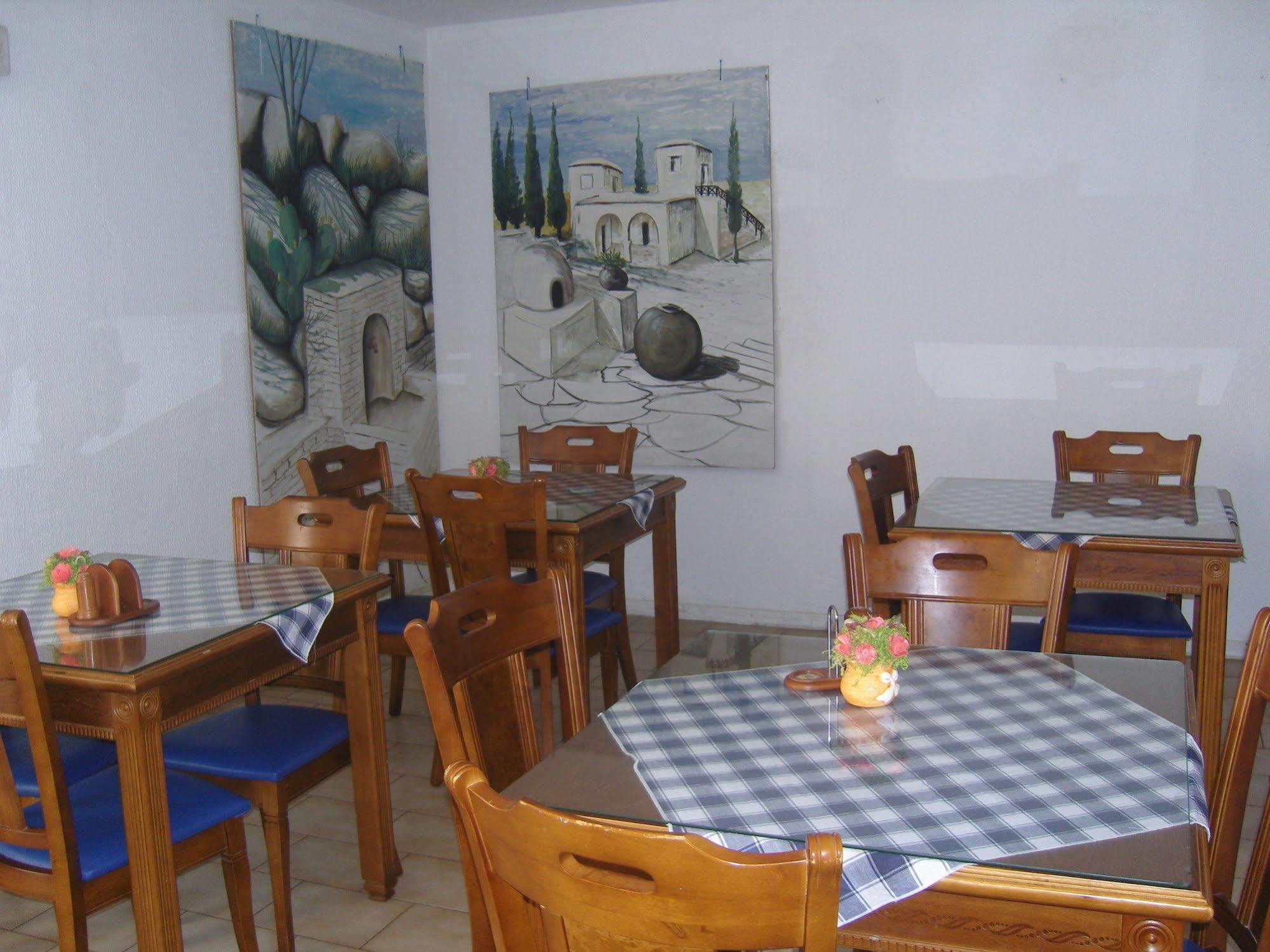 Hotel Best Western Plus Larco Larnaca Zewnętrze zdjęcie